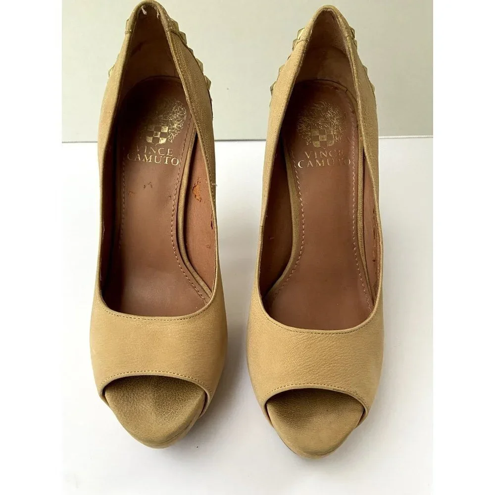 ✨2/$20✨ Vince Camuto Women's Tan‎ High Heels with Gold Tacks Pumps Size 6